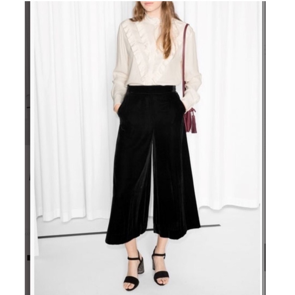 & Other Stories black crushed velvet wide leg crop trousers culottes pants 6